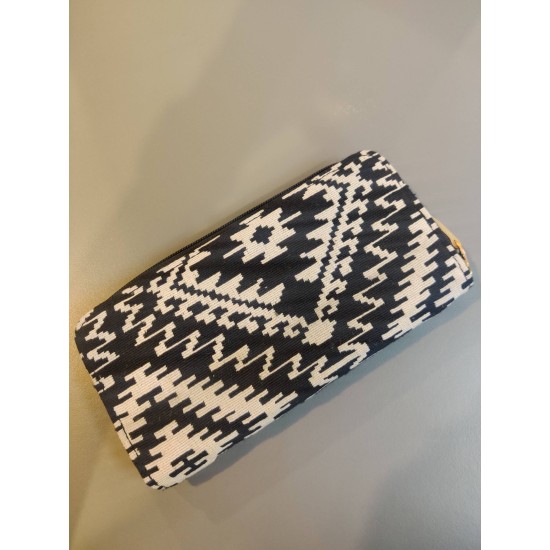 Abstract Monochrome Wallet